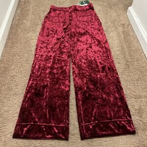 NWT Halara High Waisted Pockets Straight Leg Velvet Casual Pants Burgundy M